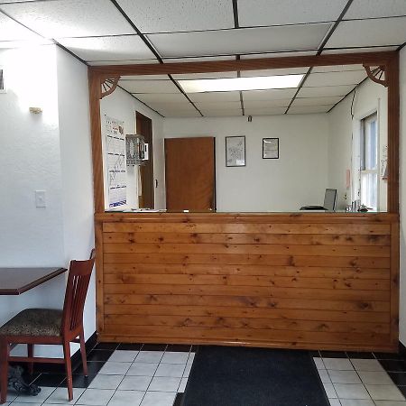 Budget Inn - Keokuk Exterior photo