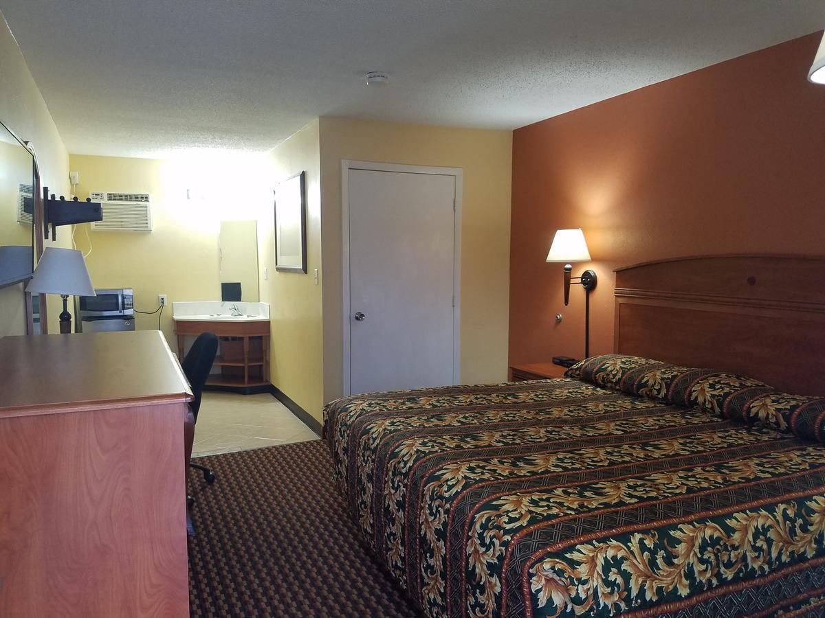 Budget Inn - Keokuk Exterior photo