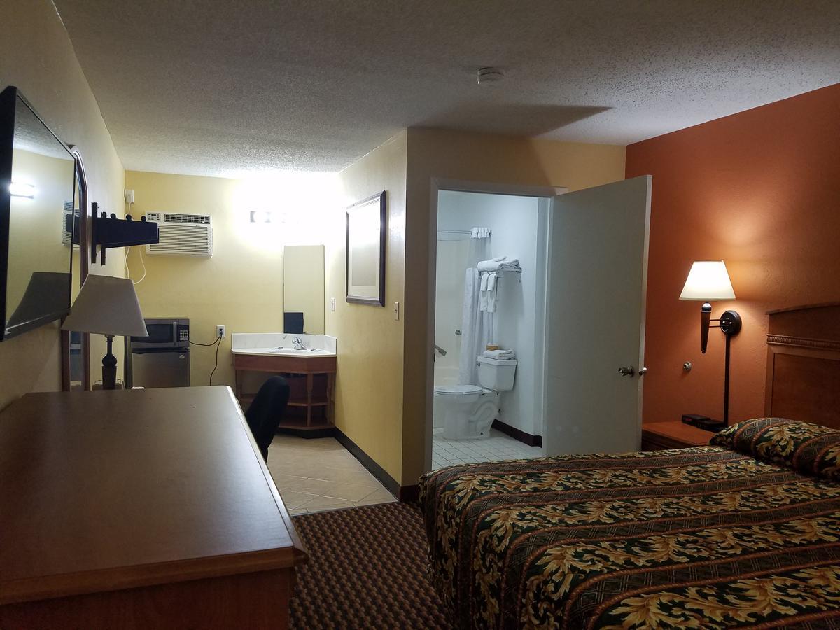 Budget Inn - Keokuk Exterior photo