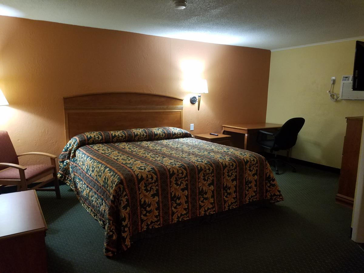 Budget Inn - Keokuk Exterior photo